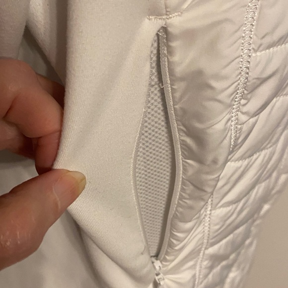 Lululemon First Mile Jacket - Picture 10 of 16
